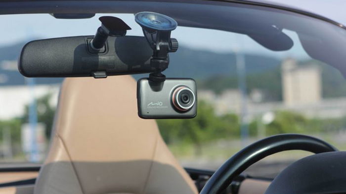 4 способа установить видеорегистратор в автомобиль