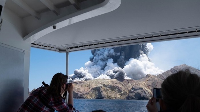 Возросло число погибших от вулкана туристов в Новой Зеландии