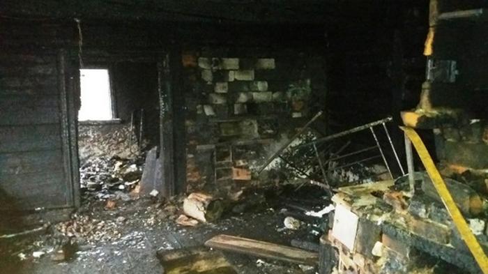 Подросток на Житомирщине спас пенсионерку из пожара