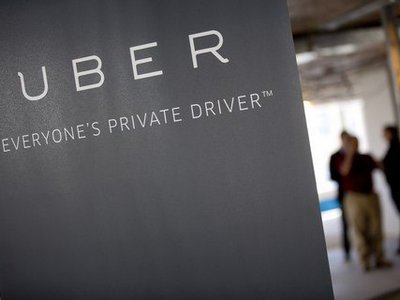 В Киеве запустили сервис такси «Uber»
