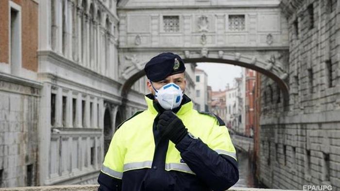 В Венеции отменили карнавал из-за коронавируса