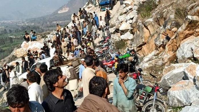 В Пакистане девять человек погибли на мраморной шахте (фото)