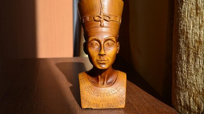 Найдена вероятная гробница Нефертити