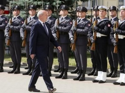 В Польше намерены увеличить расходы на армию до 3% ВПП