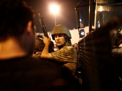 Переворот в Турции: главные фото и видео