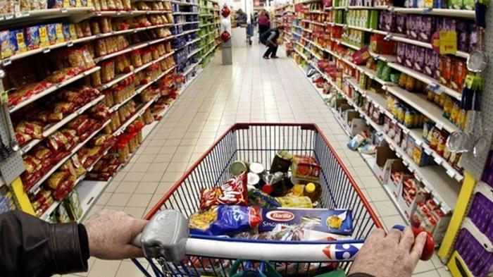 Украинцы прекратили скупать гречку и другие продукты