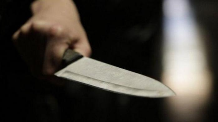Во Франции мужчина с ножом атаковал прохожих