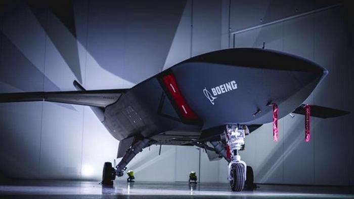 Boeing представил первый боевой беспилотник с искусственным интеллектом (видео)