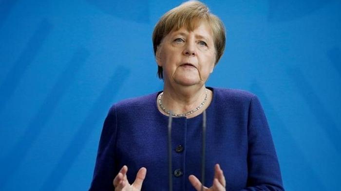 Меркель заявила, что ФРГ вступает в новую фазу пандемии