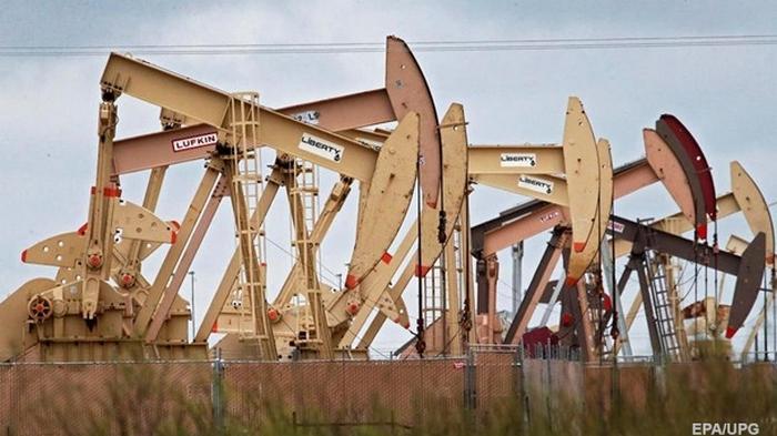 Цены на нефть упали ниже 34 долларов