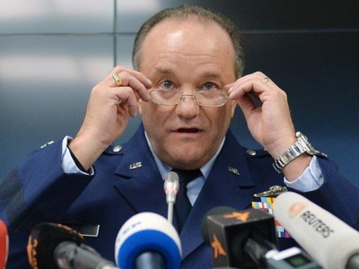 Хакеры взломали почту генерала НАТО