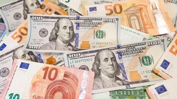 Курсы валют на 4 июня: гривна второй день подряд падает к евро