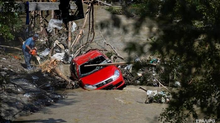 От наводнения страдает Румыния, есть жертвы (видео)