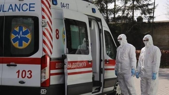 COVID-19: в Украине почти тысяча новых заболевших