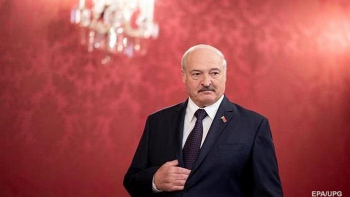 Лукашенко заявил, что дал сигнал начать дело против оппонента на выборах