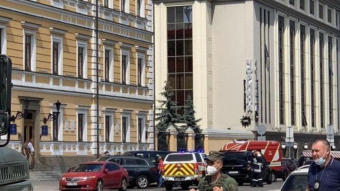 В Киеве захватили отделение банка