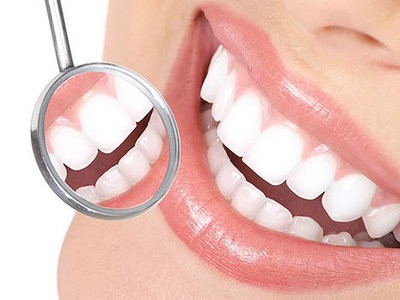 Какие косметические услуги может оказать стоматолог?