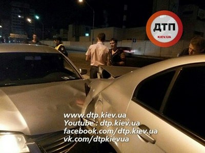 Авто с Надеждой Савченко попал в ДТП (фото, видео)