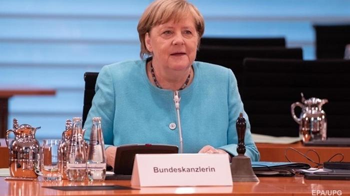 Меркель объявила о предстоящей встрече с Тихановской
