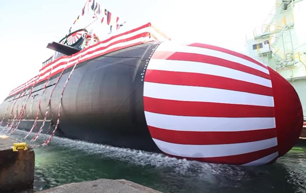 В Японии показали новую подлодку Большой кит (видео)