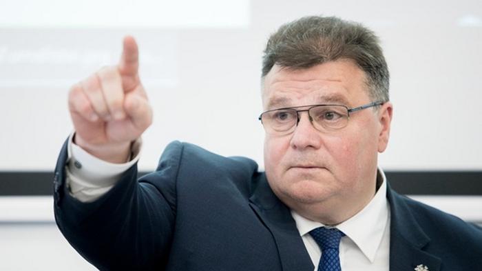 Глава МИД Литвы объяснил, почему нельзя сажать Порошенко