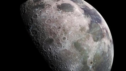 NASA подтвердило, что на Луне есть вода