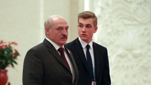 Лукашенко пообещал, что никто из его сыновей не будет президентом