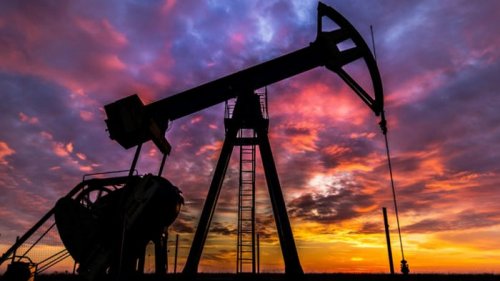 Нефть дешевеет из-за роста случаев COVID-19 и новых локдаунов
