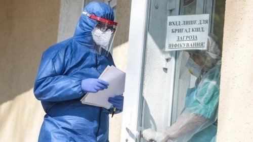 В Украине число жертв пандемии превысило 15 тысяч