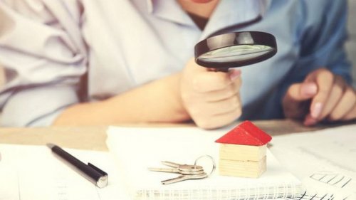Какие документы нужно проверить при покупке квартиры