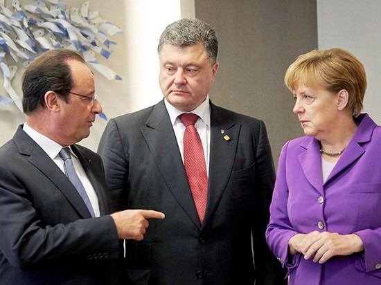 Олланд: Не остановится — примем Украину в НАТО