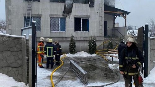 Готовился ремонт: в полиции сообщили детали пожара в Харькове (видео)