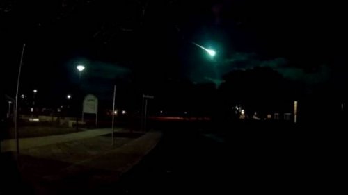 Над Сиднеем пролетел метеор – видео
