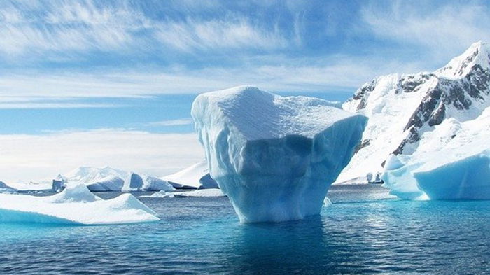 Лед на Земле тает рекордными темпами