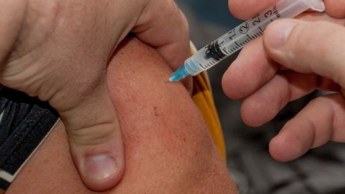 В Германии опасаются срыва вакцинации от коронавируса из-за иностранных спецслужб