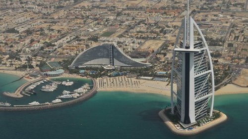 Власти ОАЭ анонсировали исторические изменения в законе о гражданстве