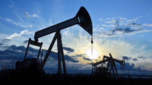 Цены на нефть растут на фоне опасений снижения ее запасов