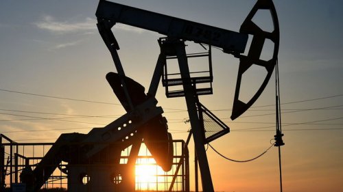 Цена нефти превысила $65 на новостях из США