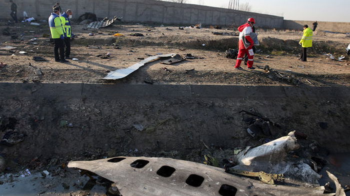Иран заявил о завершении расследования катастрофы самолета МАУ