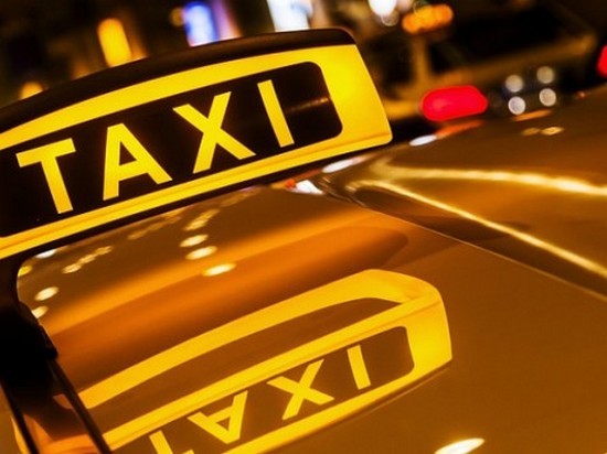 350 гривен за 1 километр: Нацбанк заказал услуги такси для своих менеджеров