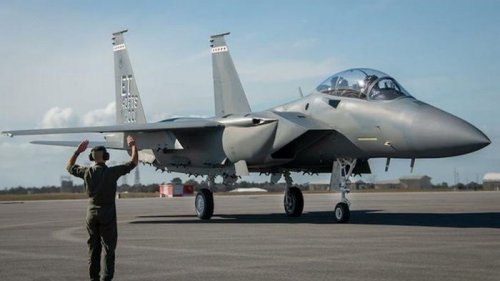 В США испытывают новый истребитель F-15EX (видео)