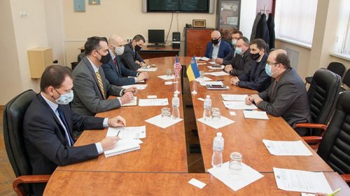 Украина и США обсудили совместные проекты в космосе