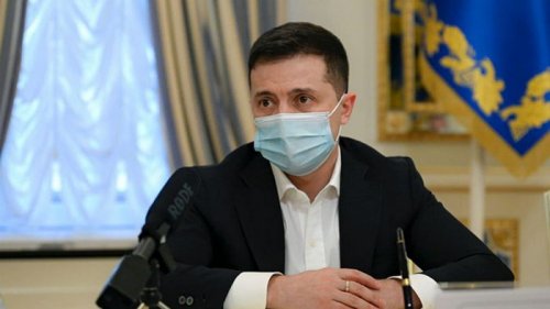Зеленский предложил судьям КСУ пойти на заслуженный отдых