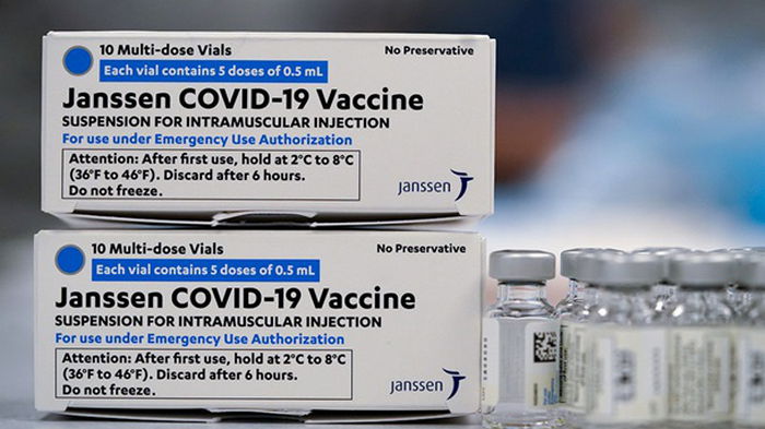 На заводе Johnson & Johnson испортили 15 млн доз вакцины