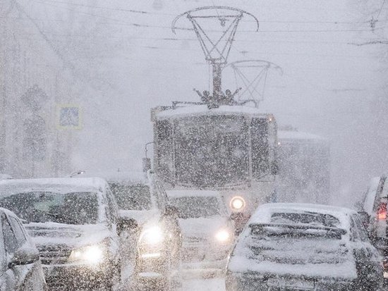 Синоптики предупредили о сильном снегопаде и гололедице в Украине