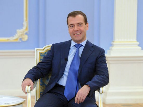 Дмитрий Медведев заявил, что из-за Украины отношения РФ и США «упали ниже плинтуса»
