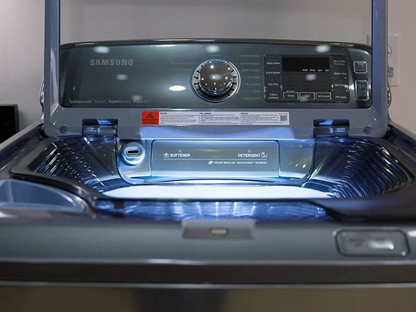 Компания Samsung отзывает почти 3 млн опасных стиральных машин