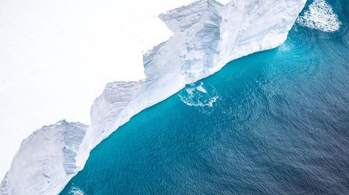 Некогда самый большой в мире айсберг практически растаял