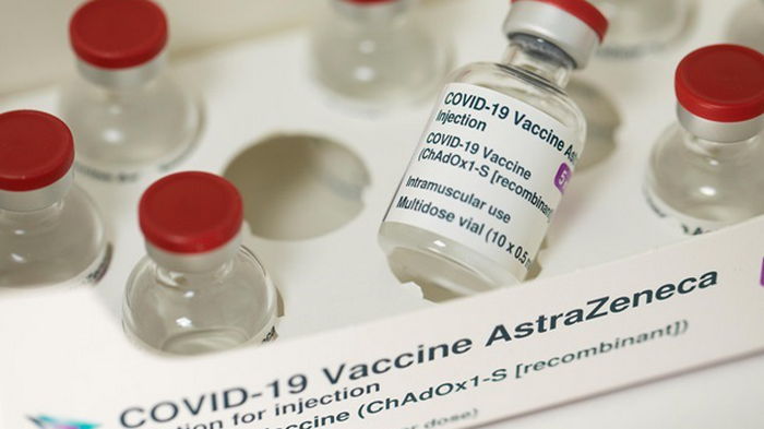 Украина договаривается о поставках вакцины AstraZeneca из ЕС