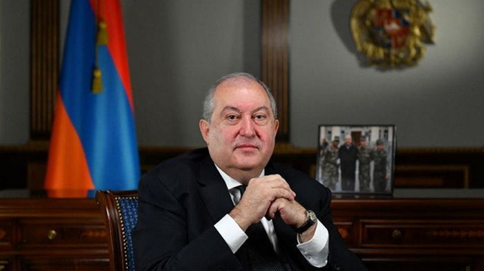 Президента Армении могут судить за двойное гражданство